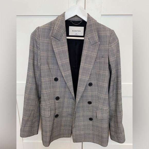 Aritzia Gray Plaid Blazer - Picture 5 of 7